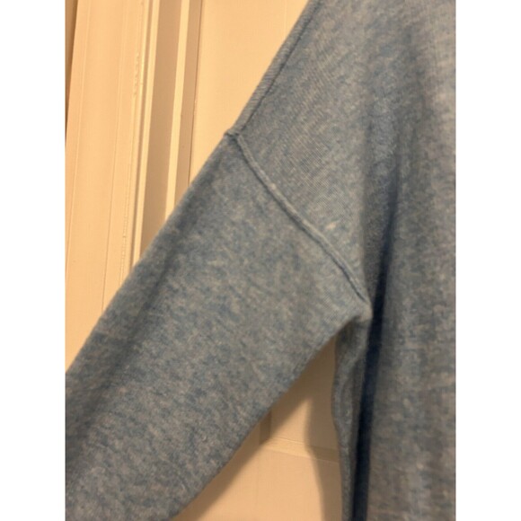 Vince Camuto Women's Long Sleeve Tight Knit Turtleneck Sweater Blue Size Medium - Picture 4 of 6